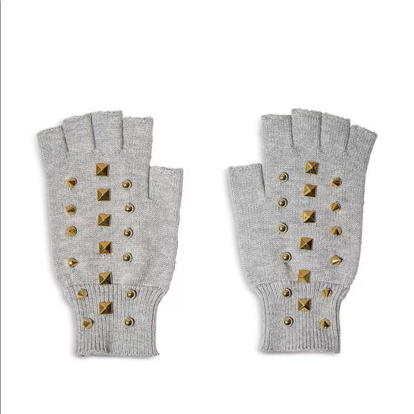 Lele Sadoughi Accessories - LeLe Sadoughi studdded gloves NWT